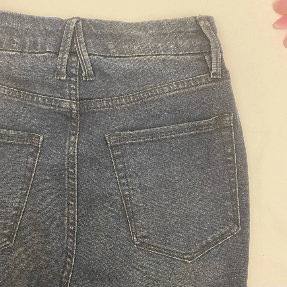 Good American Good Waist Crop High Rise Raw Hem Skinny Jeans Blue631